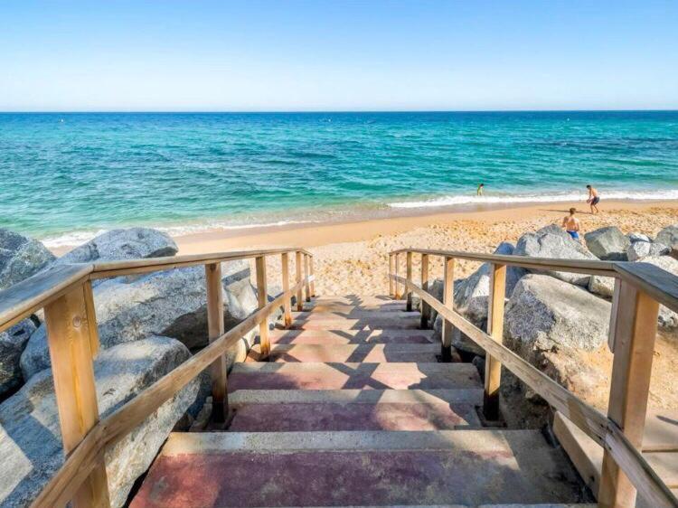 Sant Mateu 30 Min To Barcelona Next Beach فيلاسار دي مار المظهر الخارجي الصورة
